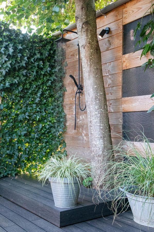 B&B Joli Met Prive Wellness Wemeldinge Esterno foto
